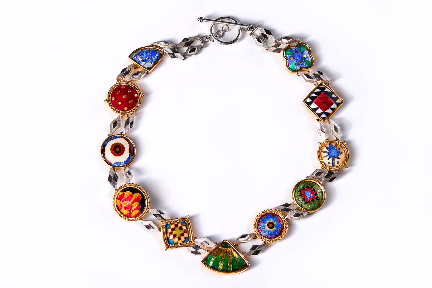 Delights of Hishams Palace Collar